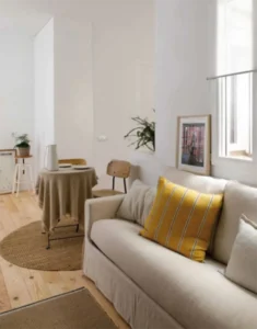 Piso Hermenegildo 2 Sofa